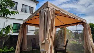 Een tuin van Hotel Grand View
