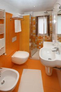 Koupelna v ubytování Hotel Biancaneve