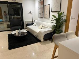 Postel nebo postele na pokoji v ubytování Superbe Appartement kantaoui sousse