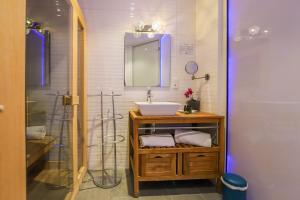 Kúpeľňa v ubytovaní L'Isle - Lofts & Lakes certified 5-stars