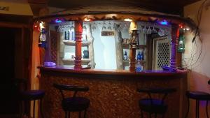 Setustofa eða bar á Dulcify cottage sarangkot +16 myndir