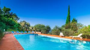 Swimmingpoolen hos eller tæt på CORAZZA 6&1, Emma Villas