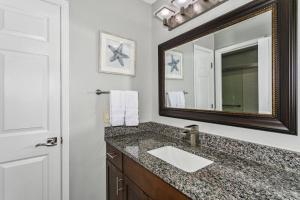 Fotografie z fotogalerie ubytování Sunrunner Cottage v destinaci Pensacola + 26 fotografií