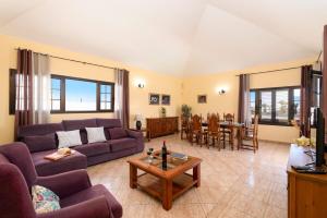 Posezení v ubytování Villa Emerita by Villa Plus