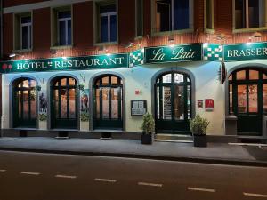 Gallery image of Hotel De La Paix in Albert