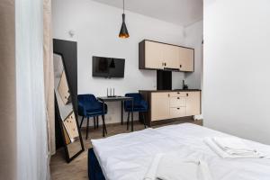 Posteľ alebo postele v izbe v ubytovaní NovaNest Apartments - Kalwaryjska - by Upstairs