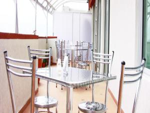 Hotel Santris餐厅或其他用餐的地方