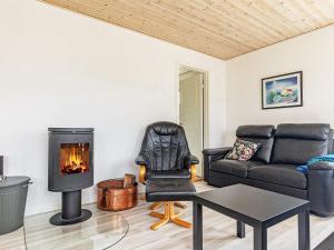 Istumisnurk majutusasutuses 6 person holiday home in Rudkøbing-By Traum