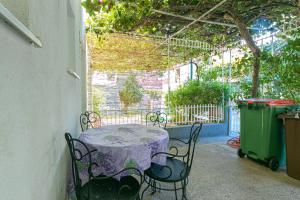 Gambar di galeri bagi Apartments by the sea Podaca, Makarska - 13069 di Podaca