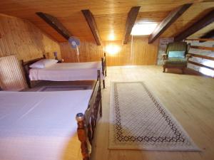 Fotografie z fotogalerie ubytování Holiday villa in village Rakalj v destinaci Rakalj