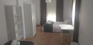 Fotografia z galérie ubytovania C&BLOLA - Habitacion independiente con baño privado y aire acondicionado - Minimo 3 dias v destinácii Puerto Real