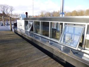 Photo de la galerie de l'établissement Hausboot Dänholm, à Stralsund