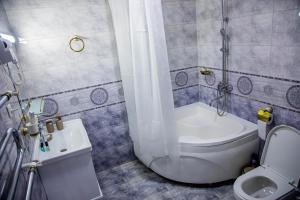 サマルカンドにあるBuyuk Humoのギャラリーの写真