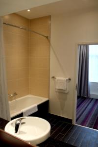 Koupelna v ubytování Holiday Inn Darlington-A1 Scotch Corner by IHG