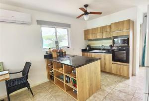 A kitchen or kitchenette at Apartment Lagoon Ocean Resort