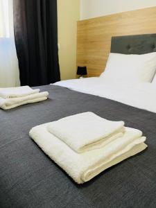 Una cama o camas en una habitación de Thethi view