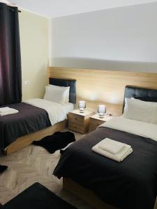 Una cama o camas en una habitación de Thethi view