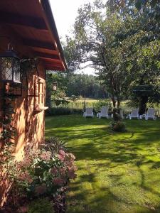 Afbeelding uit fotogalerij van Willa Amber Zakościele in Inowłódz