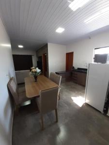 Kuchyň nebo kuchyňský kout v ubytování apt 201 novo completo no centro da cidade