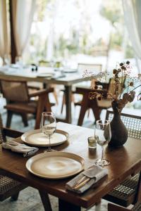 Hotel Muaré Tulum Wellness and Spa餐厅或其他用餐的地方