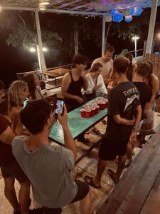 Gäste, die in der Unterkunft Revolution Hostel Pai übernachten