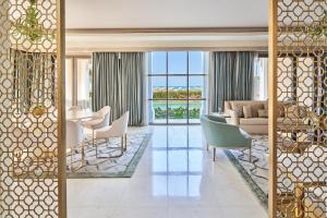 Posezení v ubytování Rixos Premium Saadiyat Island - All Inclusive