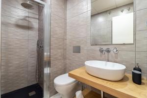 Kúpeľňa v ubytovaní Allo Apartments San Roque Bajo A