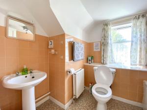 Et badeværelse på Inverwick Cottage