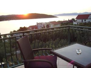 Gallery image of Apartments Kate in Nečujam +24 photos