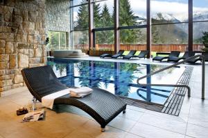 Bazén v ubytování Hotel Rozsutec nebo v jeho okolí