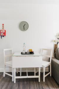 Sweet Suites Lytham的休息区