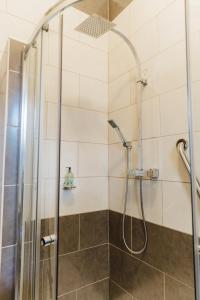 Sweet Suites Lytham的一间浴室