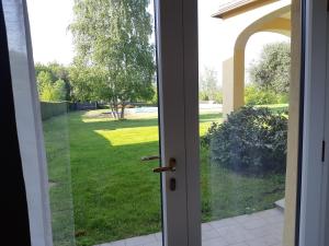 Vonkajšia záhrada v ubytovaní Sweet Home Canavese