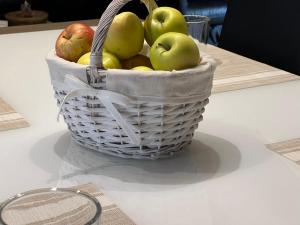 Cibo presso l'appartamento o nelle vicinanze