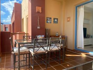 Balkón alebo terasa v ubytovaní Apartamento con terraza sobre La Marina de Sotogrande
