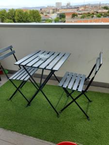 Balkón alebo terasa v ubytovaní GK2night, appartement avec parking sous sol gratuit