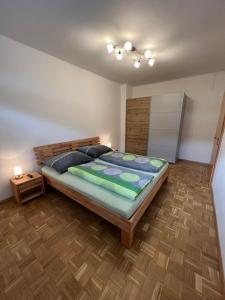 Postel nebo postele na pokoji v ubytování Appartement Heidi II (ohne Balkon/Terrasse)