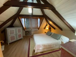 Posteľ alebo postele v izbe v ubytovaní Themis apartment