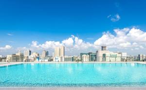 Swimming pool sa o malapit sa Experience the perfect Miami Life!! Centrally located Luxury Condo!