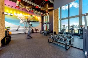 Centrul de fitness și/sau facilități de fitness de la Experience the perfect Miami Life!! Centrally located Luxury Condo!