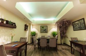 Posezení v ubytování Roseland Corp Hotel