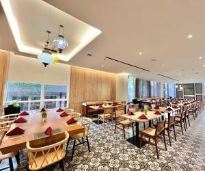 Restaurace v ubytování Grand Zuri Malioboro