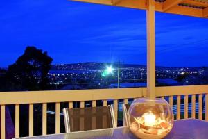 Dromana Panoramic Views的阳台或露台