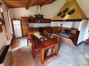 Kuchyň nebo kuchyňský kout v ubytování Casa Vacanze "L'Aione"