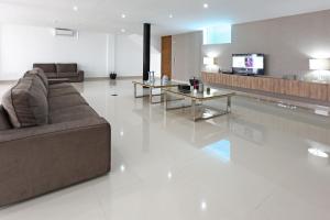 A seating area at Villa Morro del Guincho 27