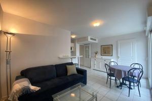 Posedenie v ubytovaní C057-Appart fonctionnel - 4 Pers - Cannes Suquet-Clemenceau