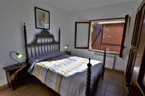 Postel nebo postele na pokoji v ubytování VILLA FLORES 8 personas LLORET DE MAR