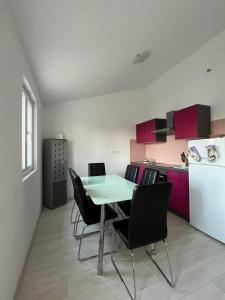 Kuchyň nebo kuchyňský kout v ubytování Beach house Korina
