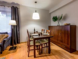 Posedenie v ubytovaní VisitZakopane - Dubaj Apartment