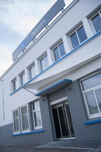 Budova, kde se aparthotel nachází